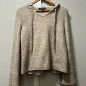 Banana republic cashmere blend hooded sweater. Size Small.